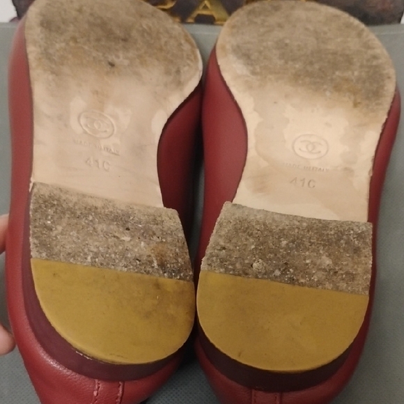 CHANEL Women's Burgundy Leather Loafers - Picture 6 of 6